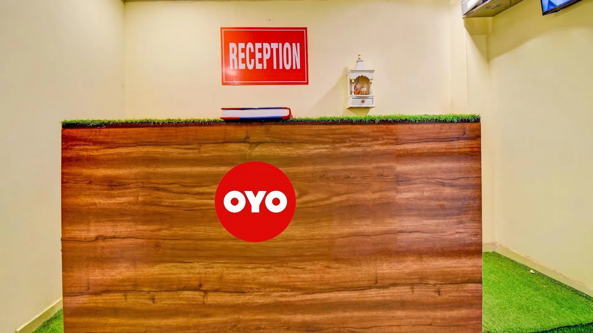 Hotel O Friendship Inn Delhi