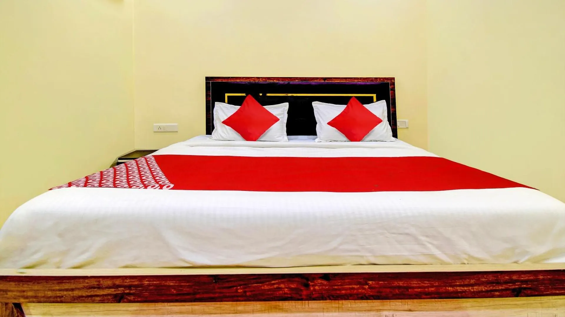 Hotel O Friendship Inn Delhi