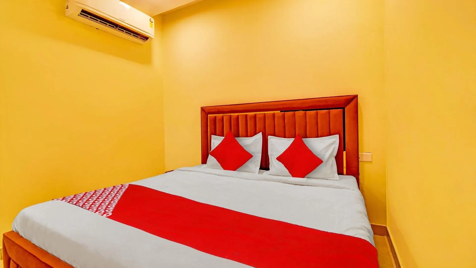 Hotel O Friendship Inn Delhi  India