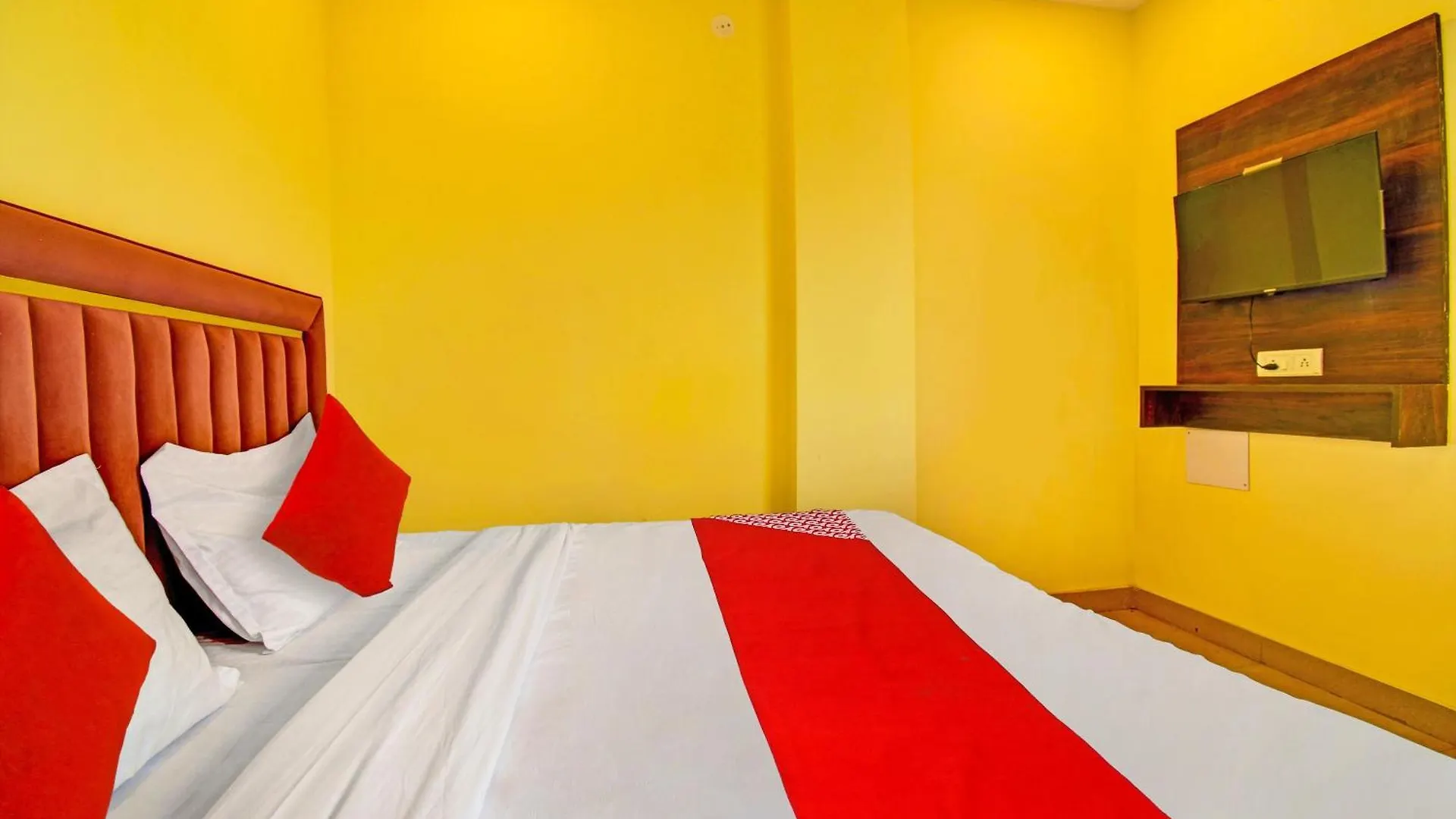 Hotel O Friendship Inn Delhi